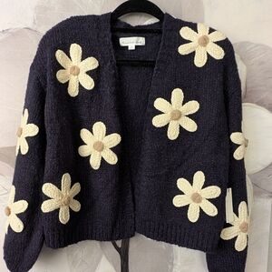 Threaded Leaf Embroidered Flower Open Front Cardigan Sweater Size Medium Nwt  ❤️